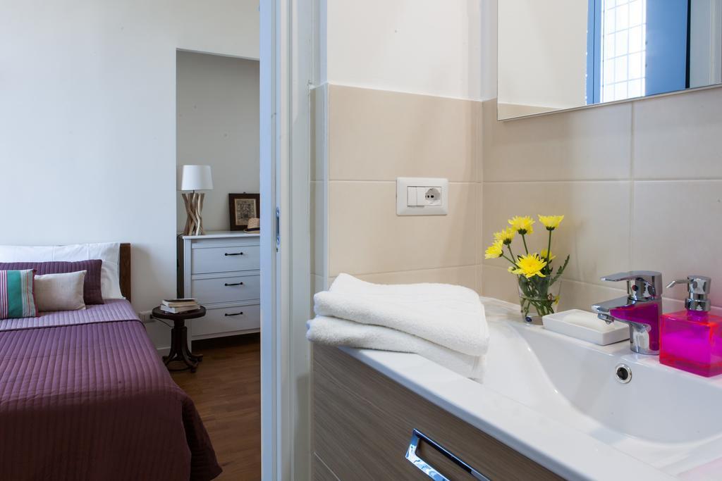 Urban Pine Rooms Rome Chambre photo